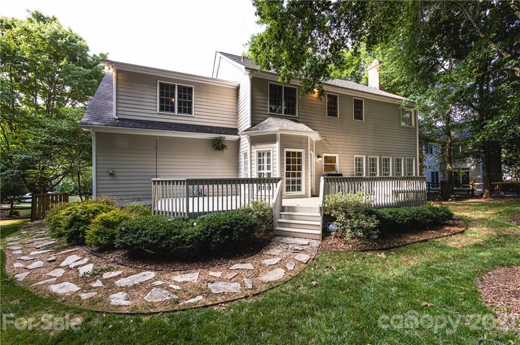 5504 Providence Glen Road Charlotte NC 28270