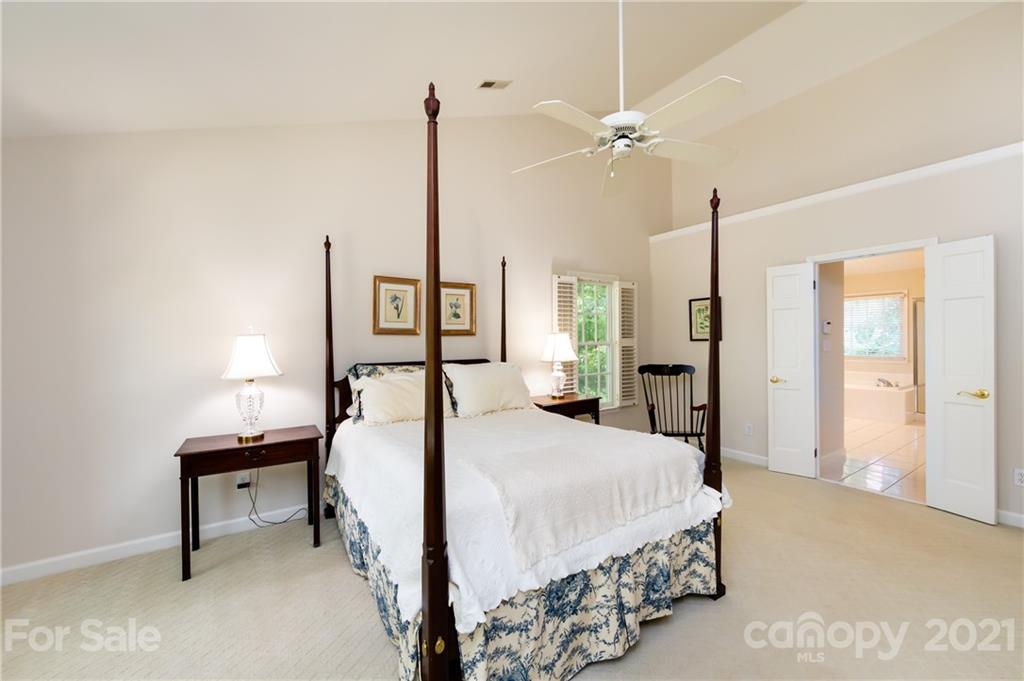 5504 Providence Glen Road Charlotte NC 28270
