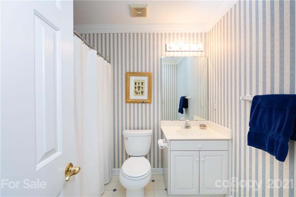 5504 Providence Glen Road Charlotte NC 28270