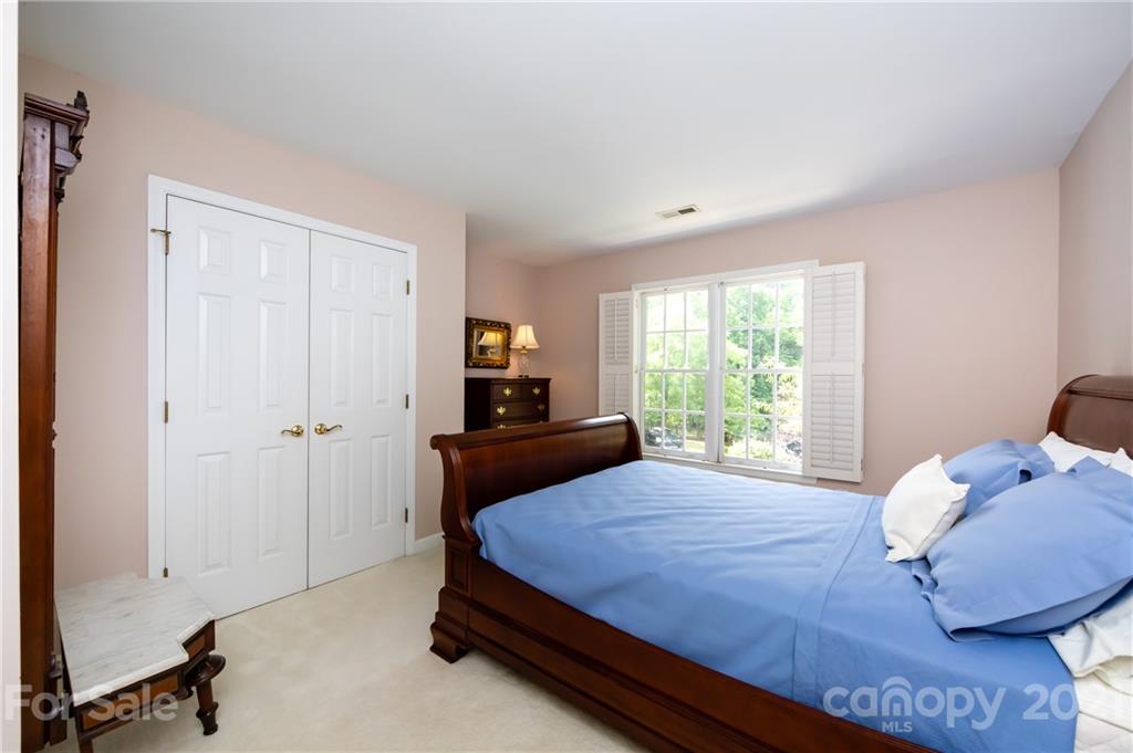 5504 Providence Glen Road Charlotte NC 28270