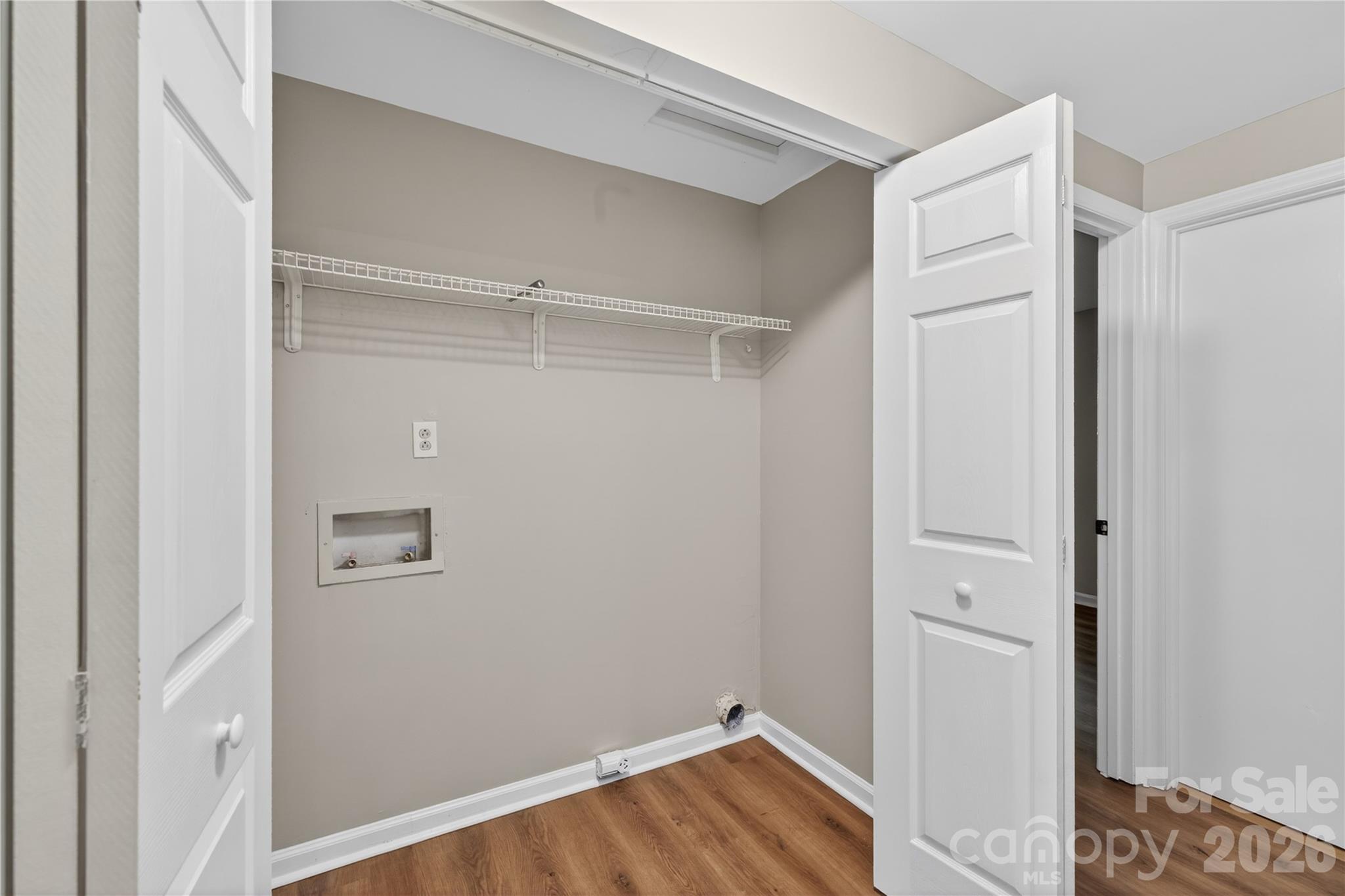 5911 Morninglow Court Charlotte NC 28212
