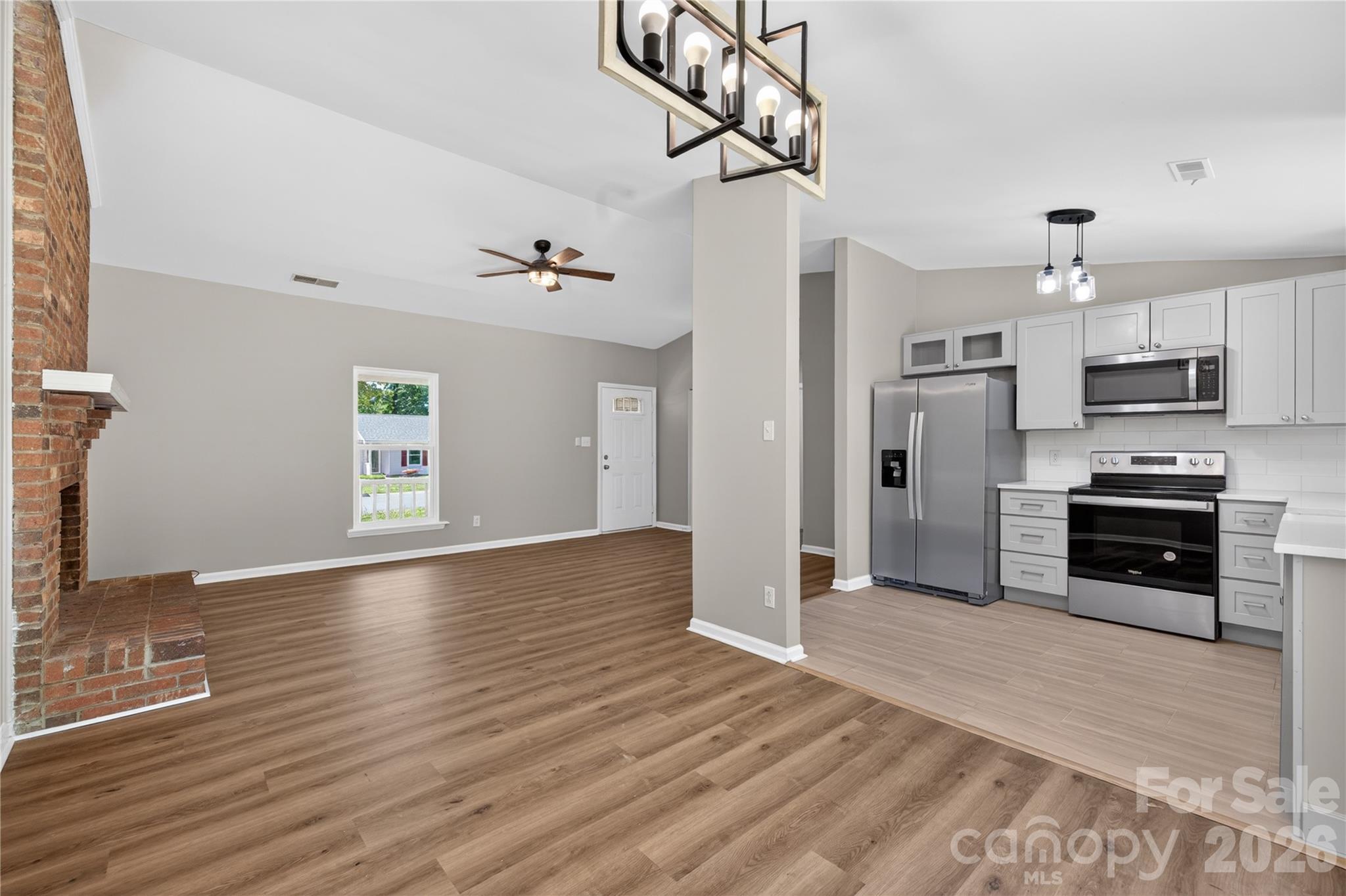 5911 Morninglow Court Charlotte NC 28212