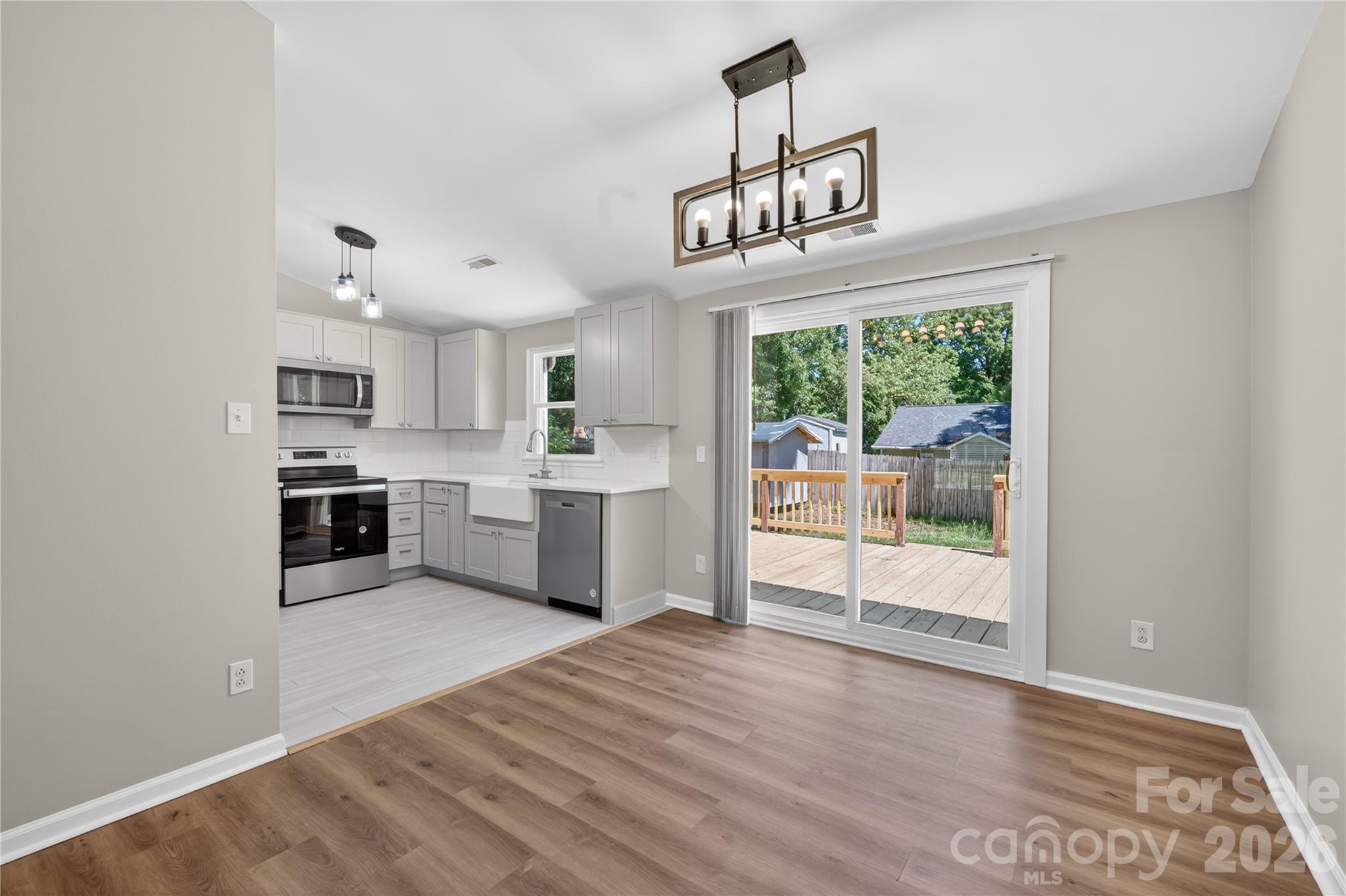 5911 Morninglow Court Charlotte NC 28212