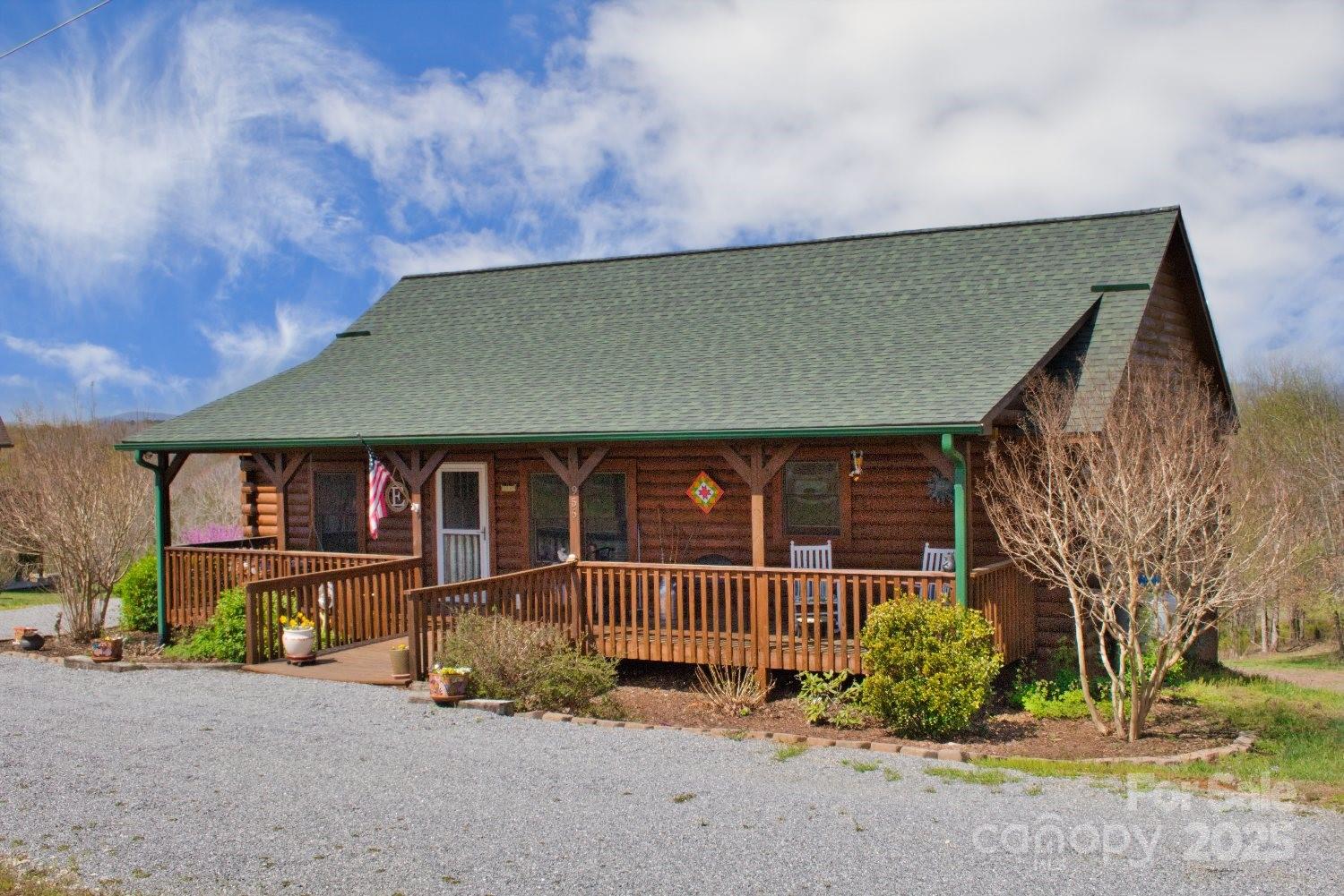 956 Hearthstone Drive Union Mills NC 28167