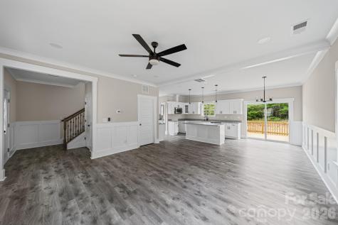908 Dewey Street Badin NC 28009