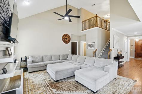 135 Lakeshore Hills Drive Mooresville NC 28117