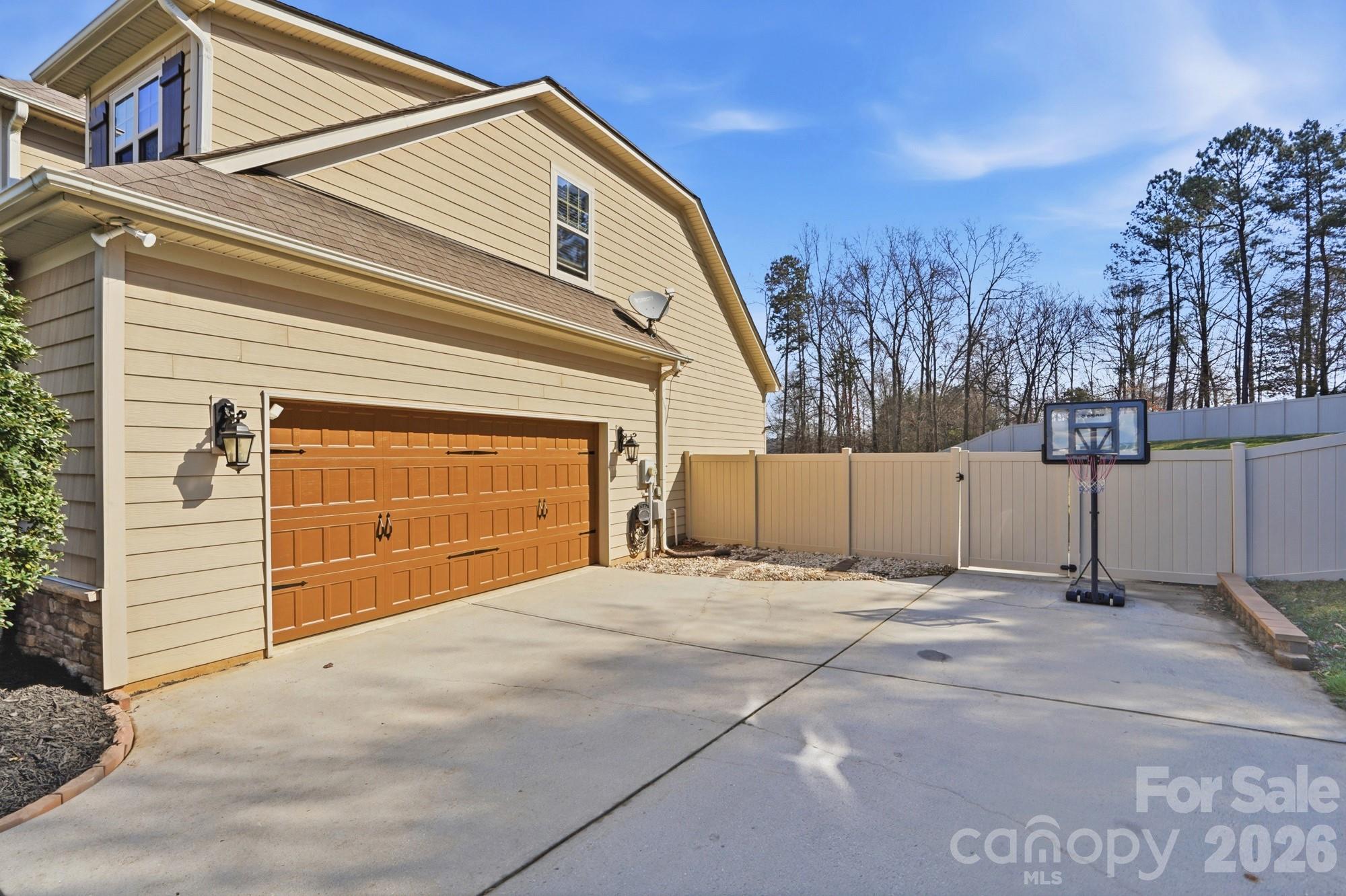 135 Lakeshore Hills Drive Mooresville NC 28117
