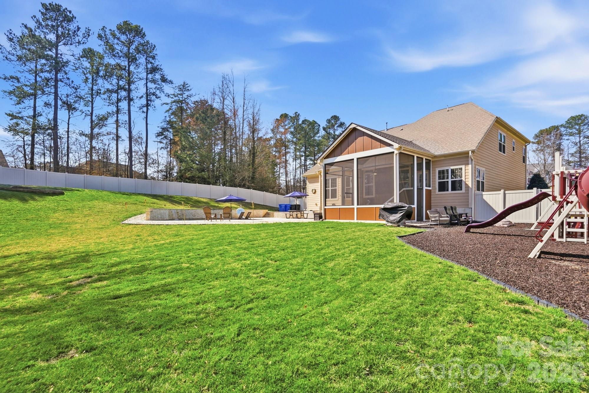 135 Lakeshore Hills Drive Mooresville NC 28117