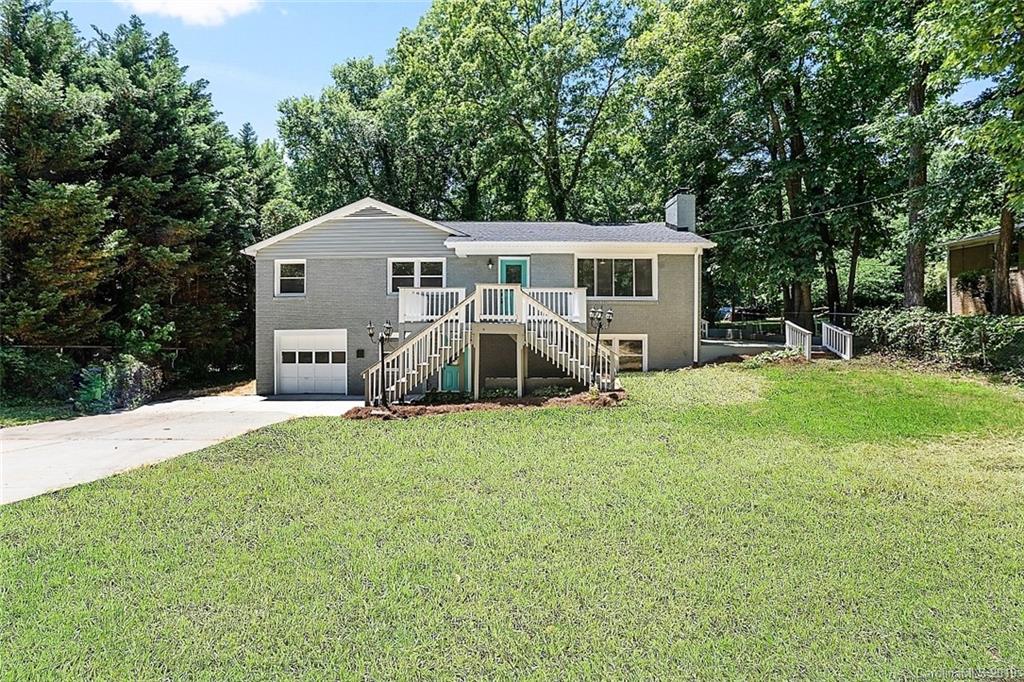 2711 Allen Road S Charlotte NC 28269