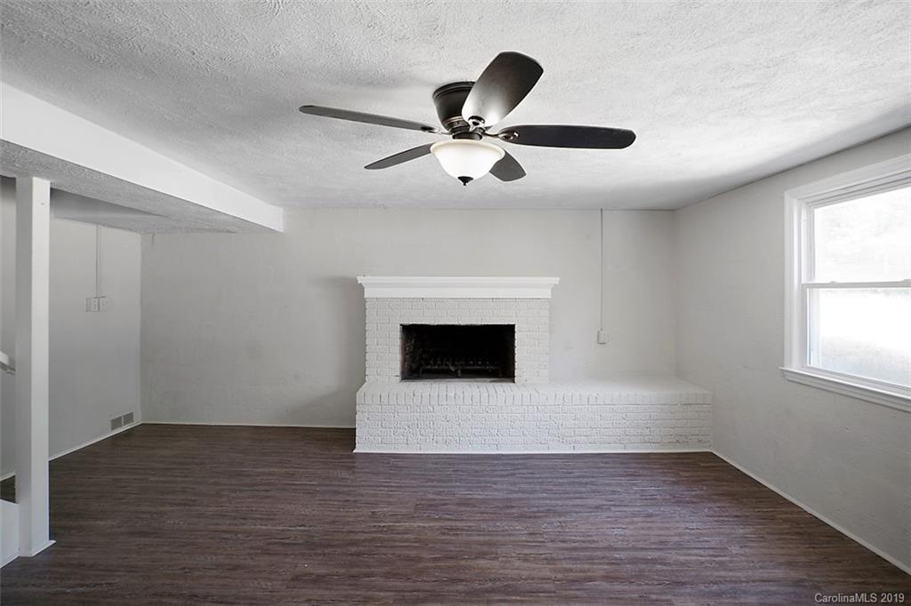 2711 Allen Road S Charlotte NC 28269