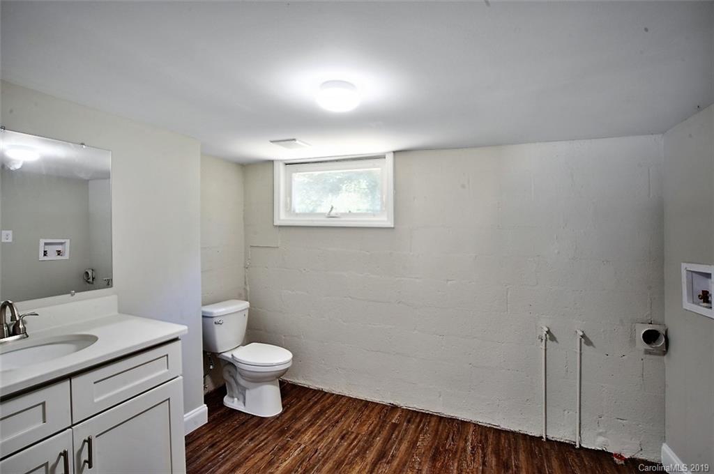 2711 Allen Road S Charlotte NC 28269