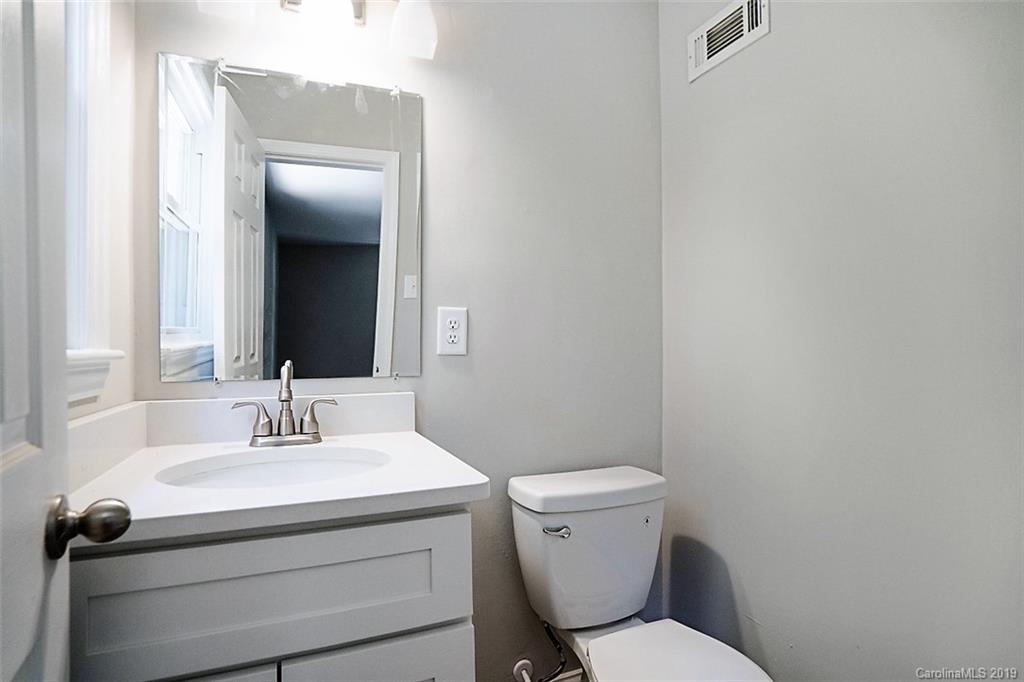 2711 Allen Road S Charlotte NC 28269