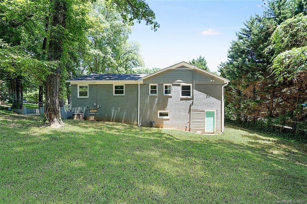 2711 Allen Road S Charlotte NC 28269