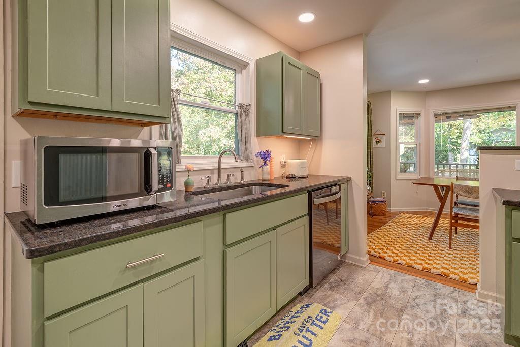 2 Homewood Drive Asheville NC 28803