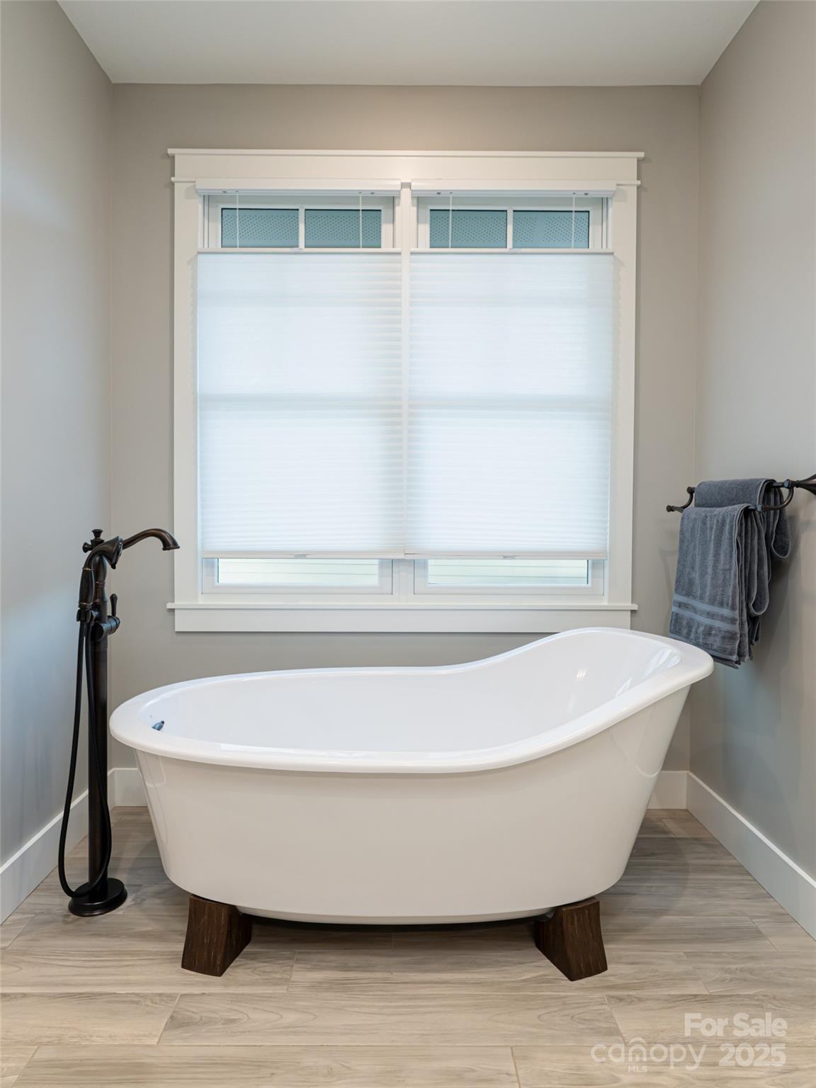 48 Hallett Court Asheville NC 28803