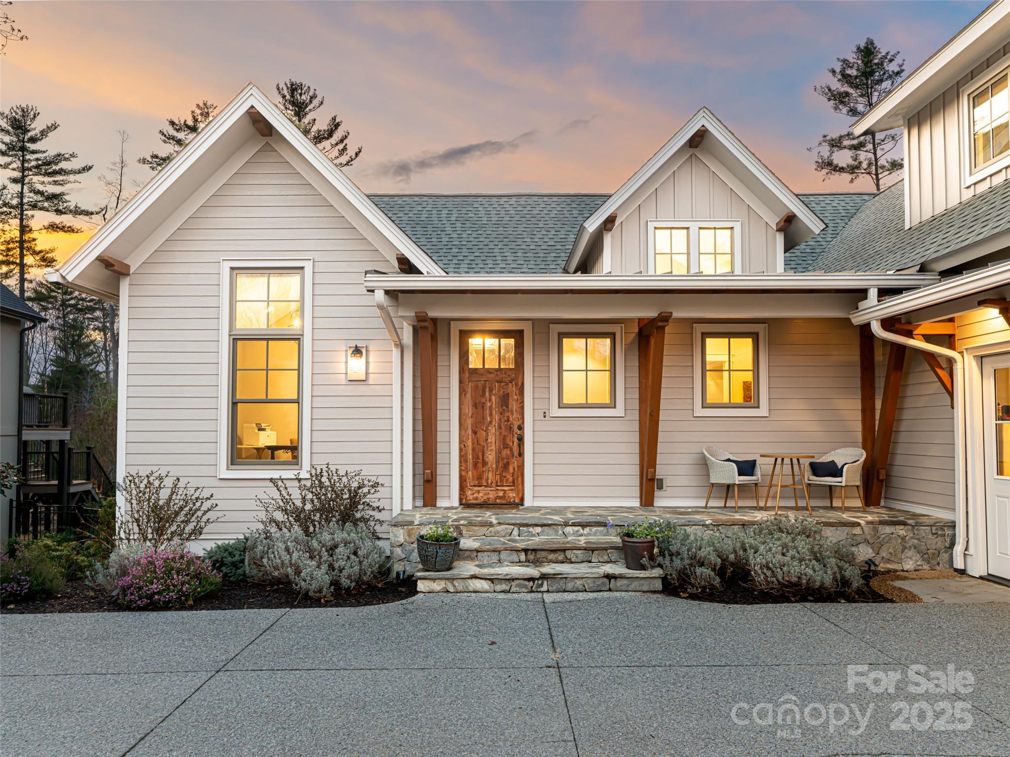 48 Hallett Court Asheville NC 28803