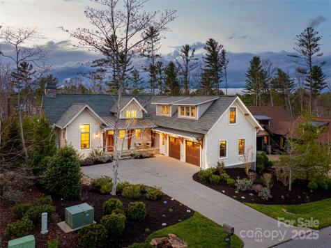 48 Hallett Court Asheville NC 28803