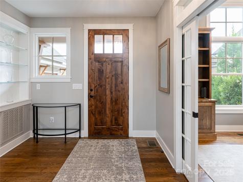 48 Hallett Court Asheville NC 28803