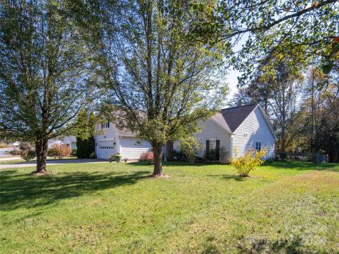 416 Glensprings Drive Fletcher NC 28732