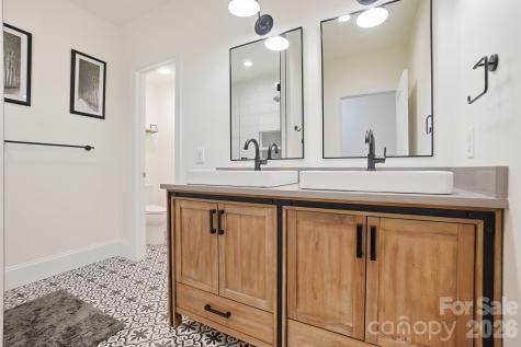308 Walkers Bluff Court Waxhaw NC 28173