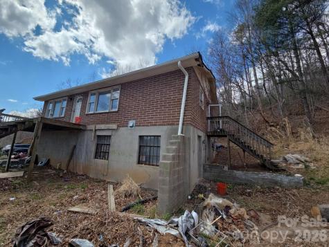 110 Wilrecar Drive Black Mountain NC 28711