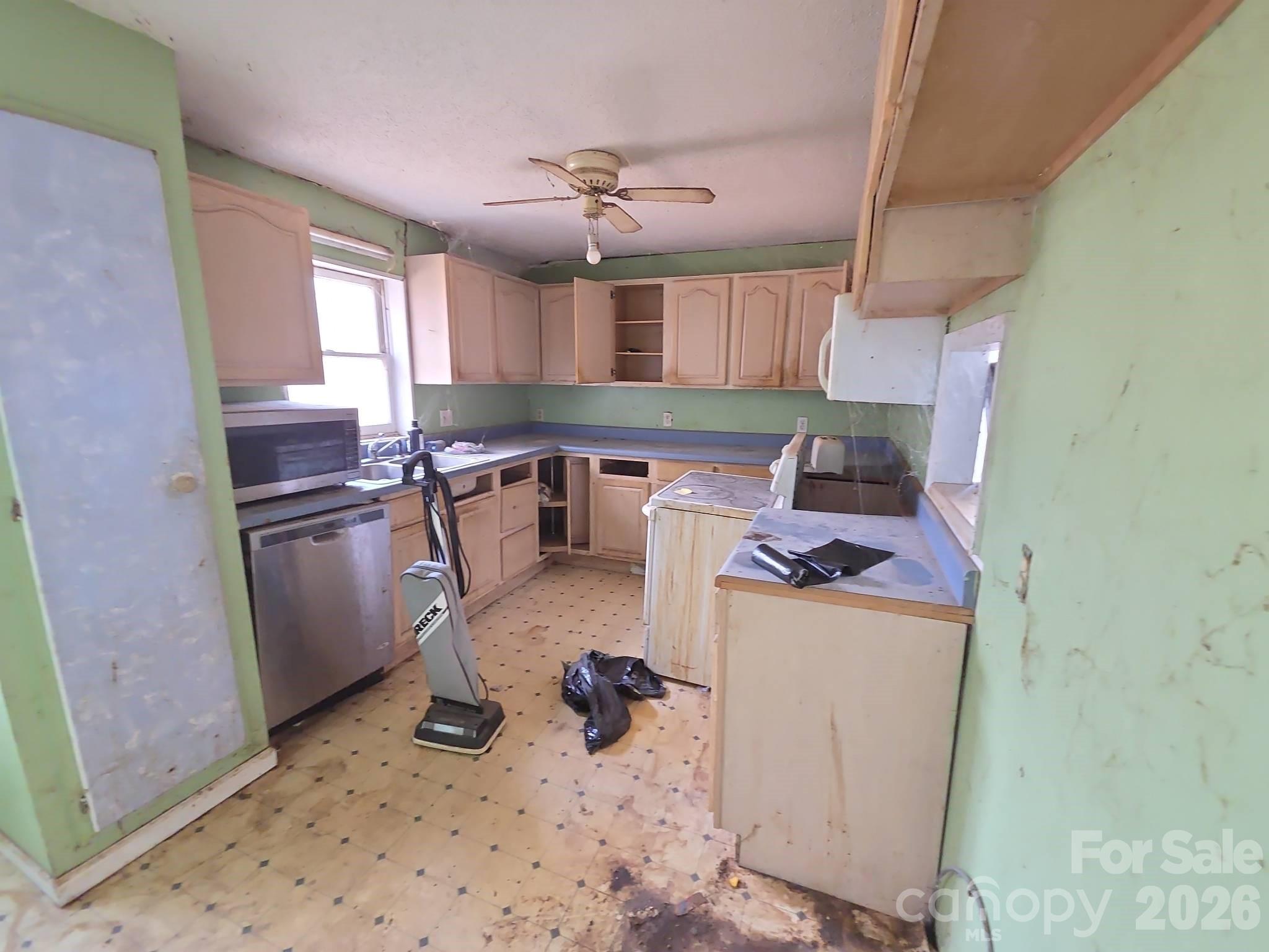 110 Wilrecar Drive Black Mountain NC 28711