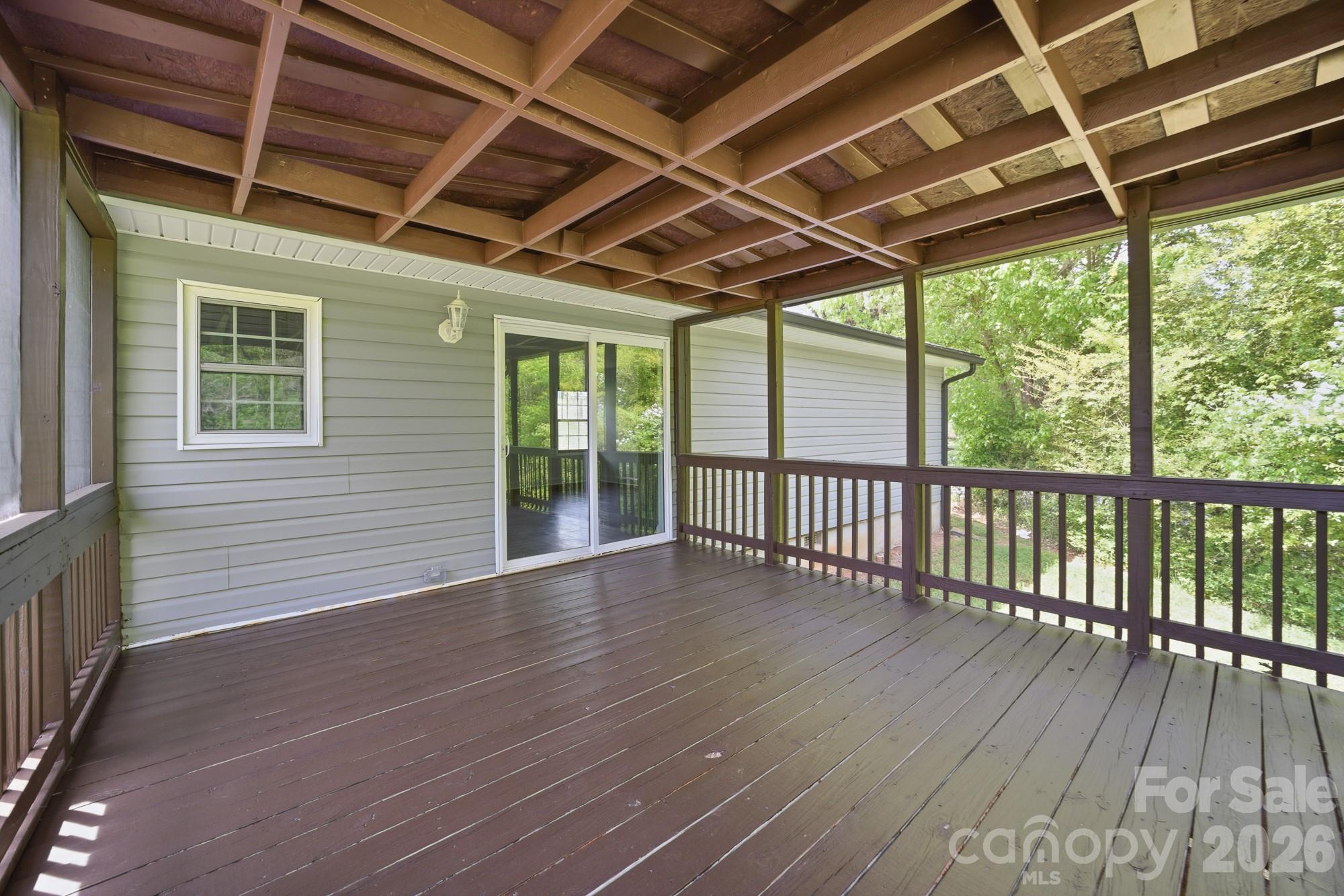 219 Breezewood Drive Charlotte NC 28262