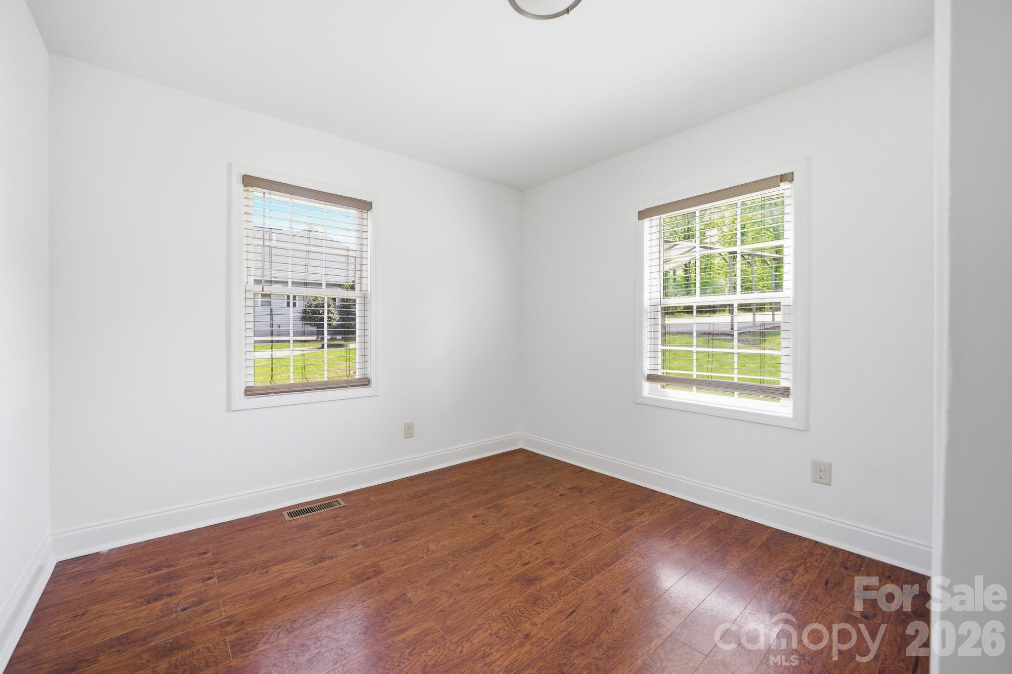 219 Breezewood Drive Charlotte NC 28262