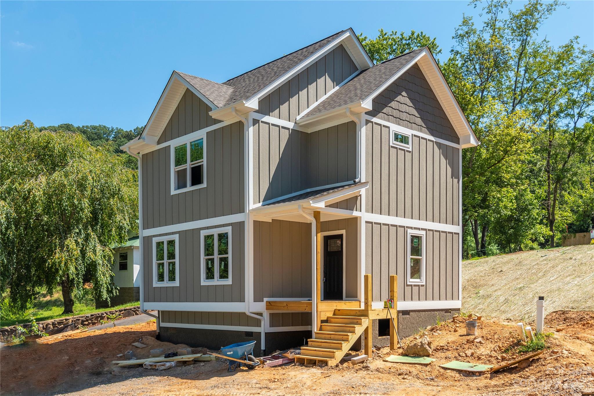 4 Apple Lane Asheville NC 28804