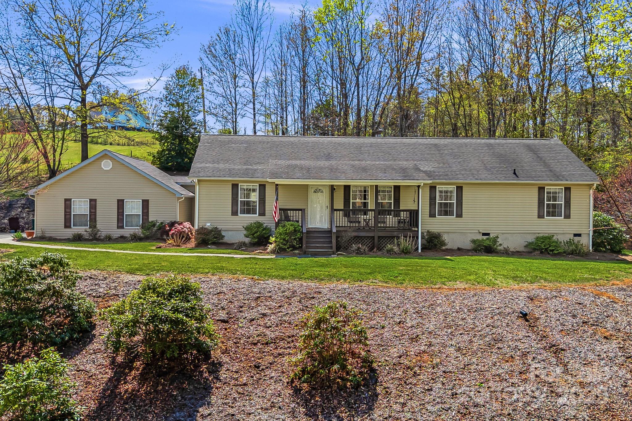 54 Golddigger Drive Candler NC 28715