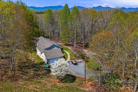 54 Golddigger Drive Candler NC 28715