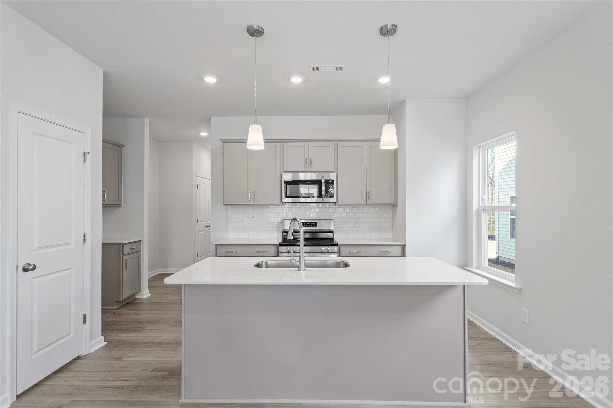 5861 Tuckaseegee Road Charlotte NC 28208