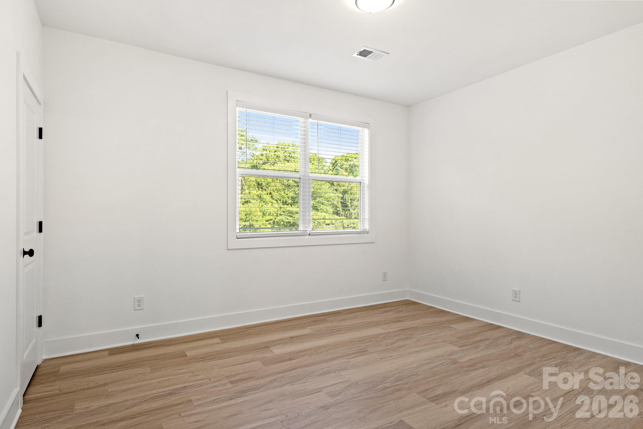 2526 Deherradora Avenue Charlotte NC 28208