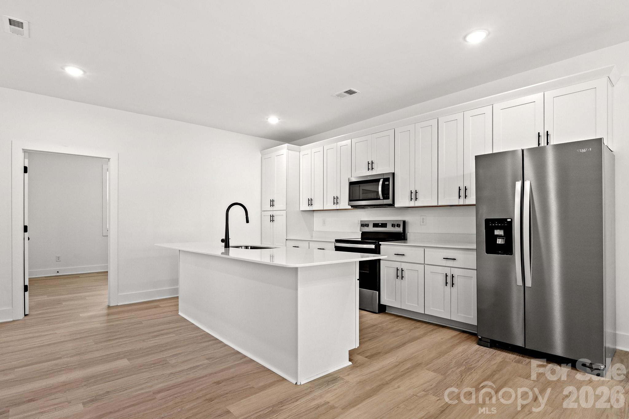 2526 Deherradora Avenue Charlotte NC 28208