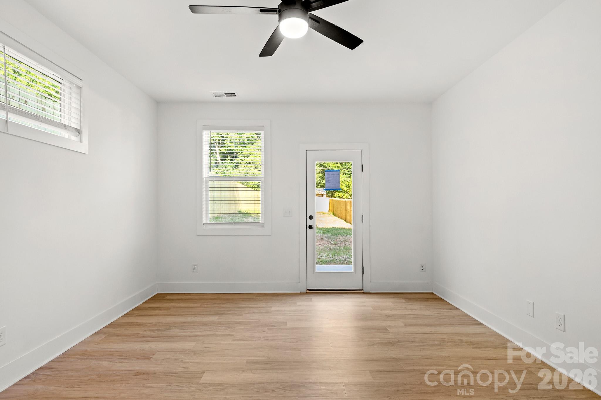2526 Deherradora Avenue Charlotte NC 28208