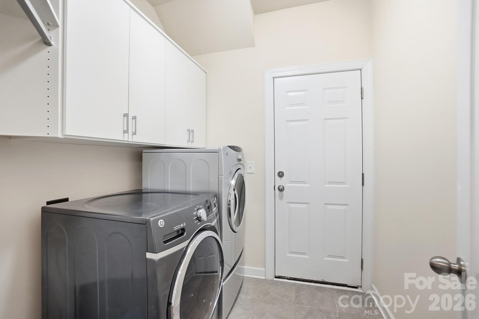 1989 Topaz Plaza Davidson NC 28036