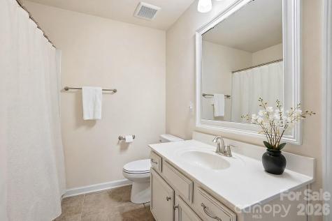 1989 Topaz Plaza Davidson NC 28036