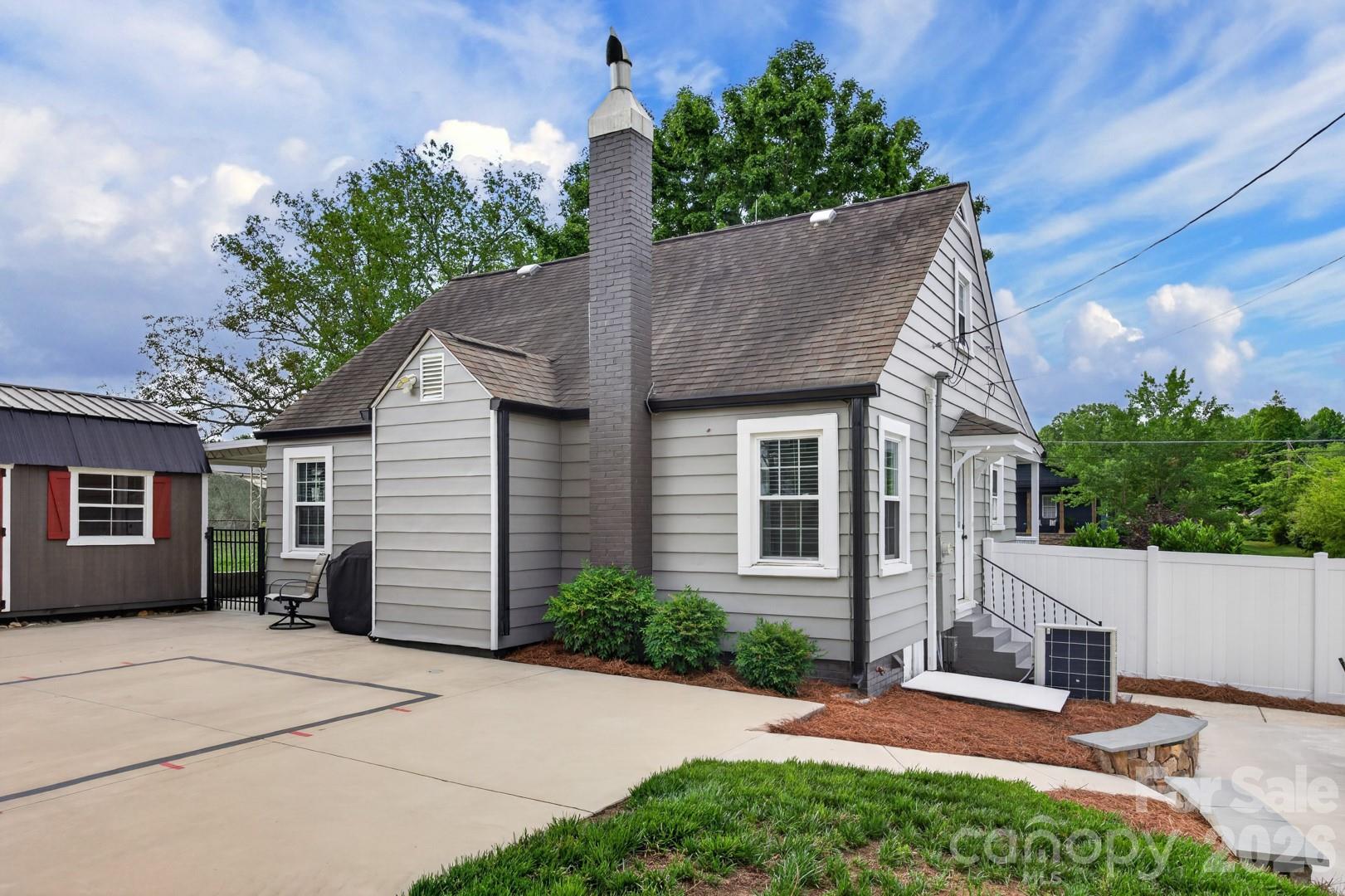 1016 Raney Street Salisbury NC 28146