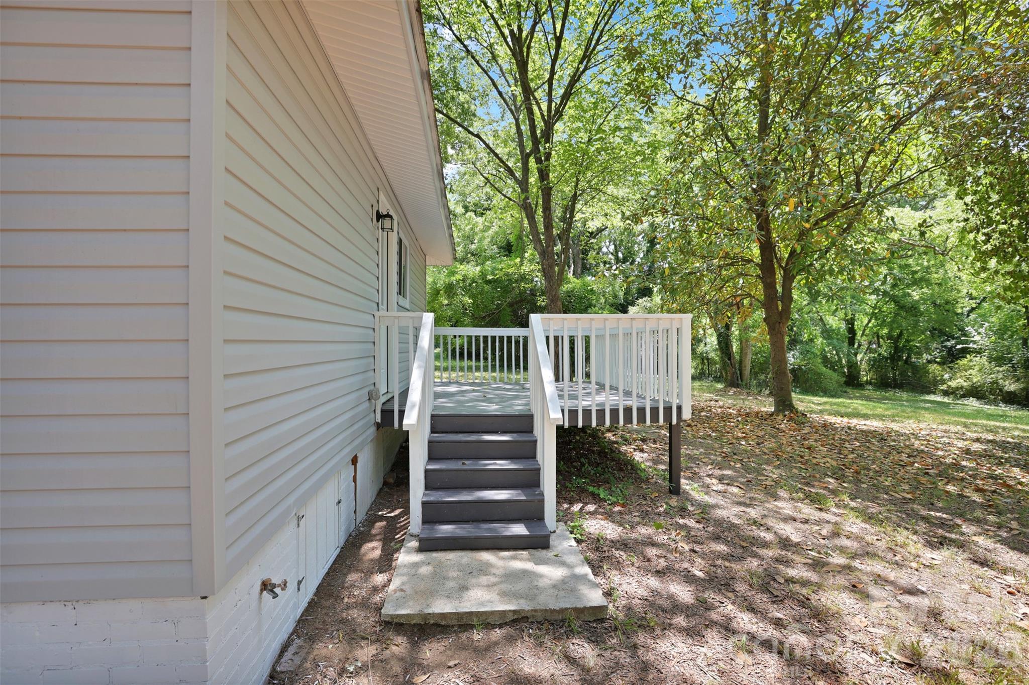 445 Peachtree Street Albemarle NC 28001