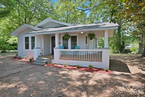 445 Peachtree Street Albemarle NC 28001