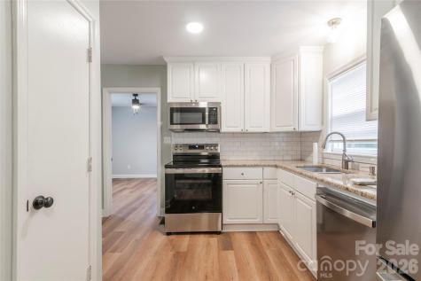3037 Marlowe Avenue Charlotte NC 28208