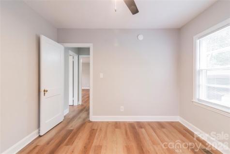 3037 Marlowe Avenue Charlotte NC 28208