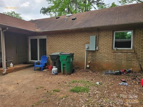 1700 Old Towne Court Charlotte NC 28217