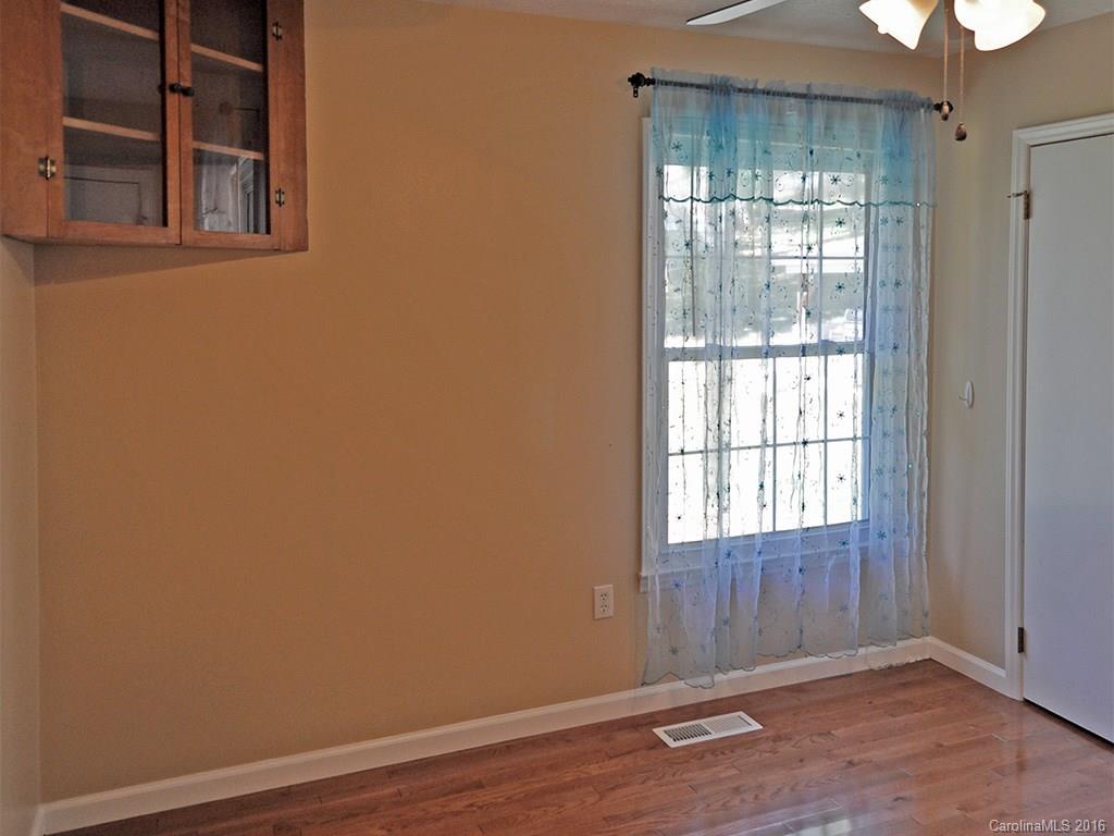 17 Fox Run Drive Fairview NC 28730