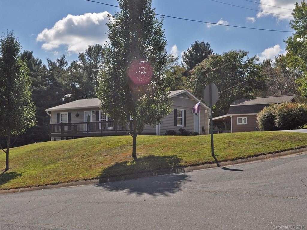 17 Fox Run Drive Fairview NC 28730
