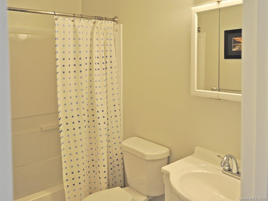 17 Fox Run Drive Fairview NC 28730