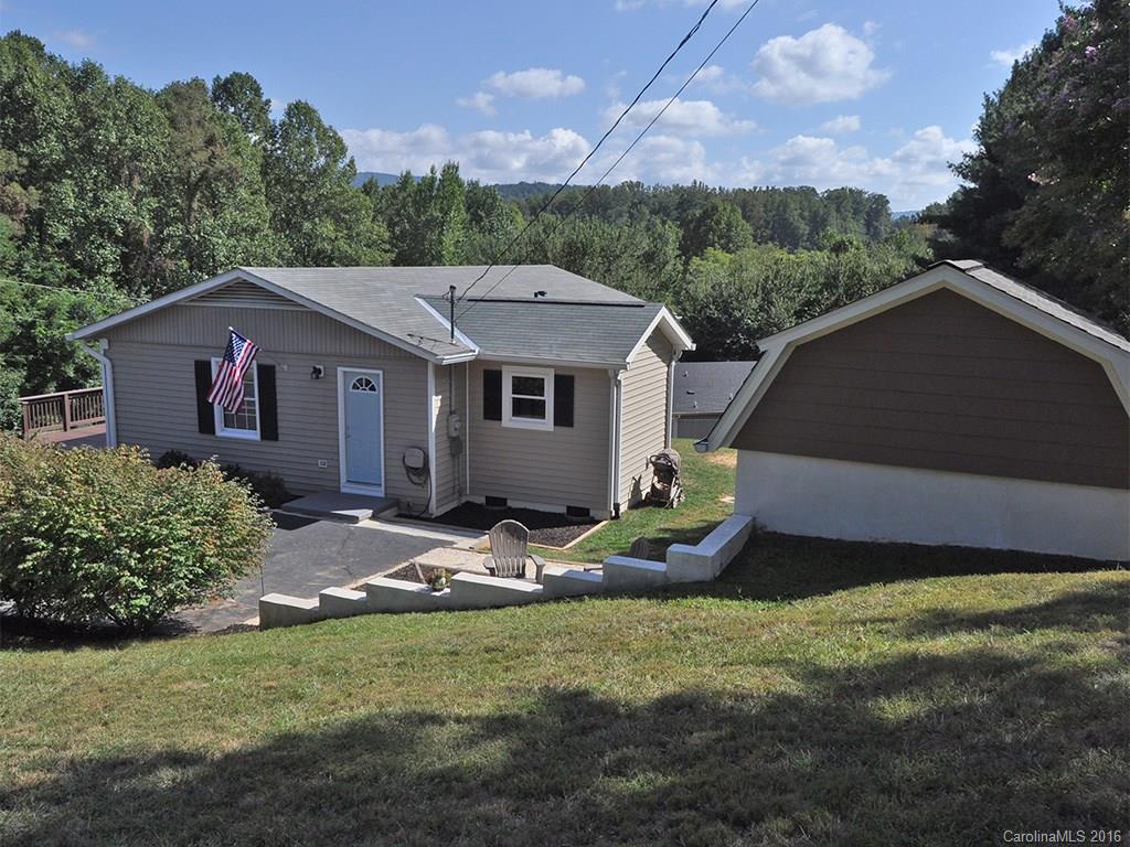 17 Fox Run Drive Fairview NC 28730