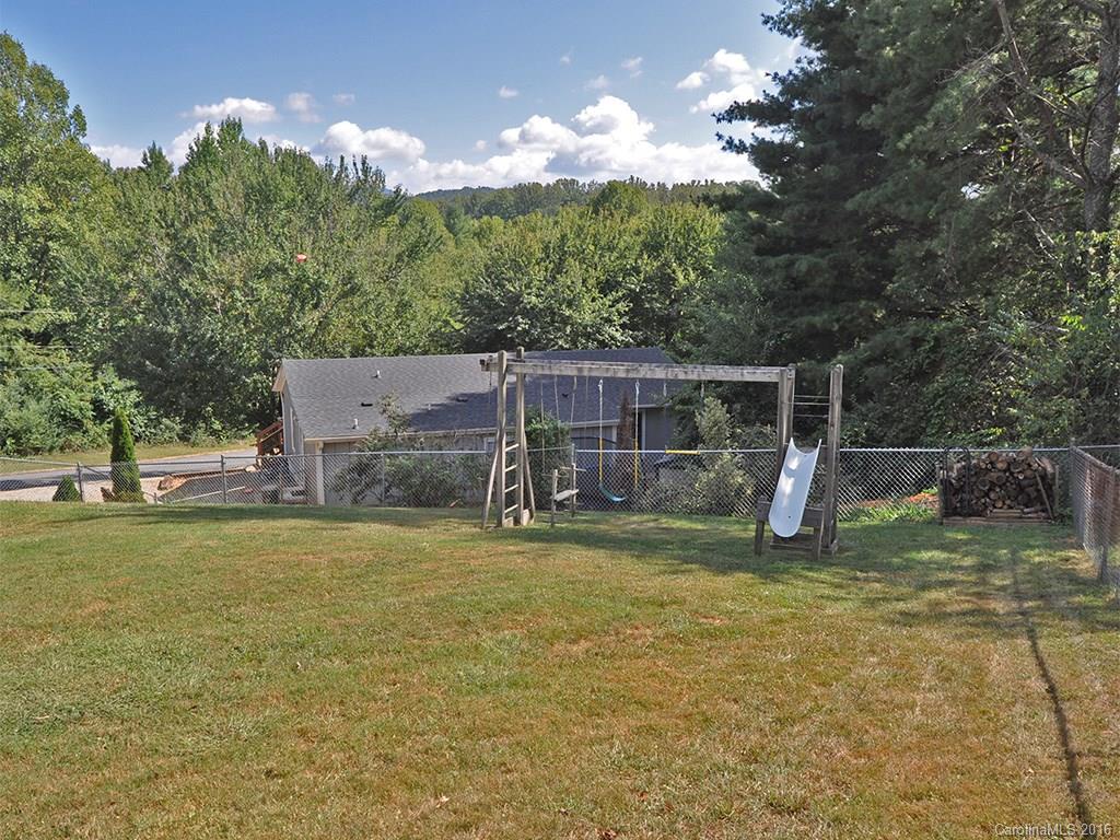 17 Fox Run Drive Fairview NC 28730