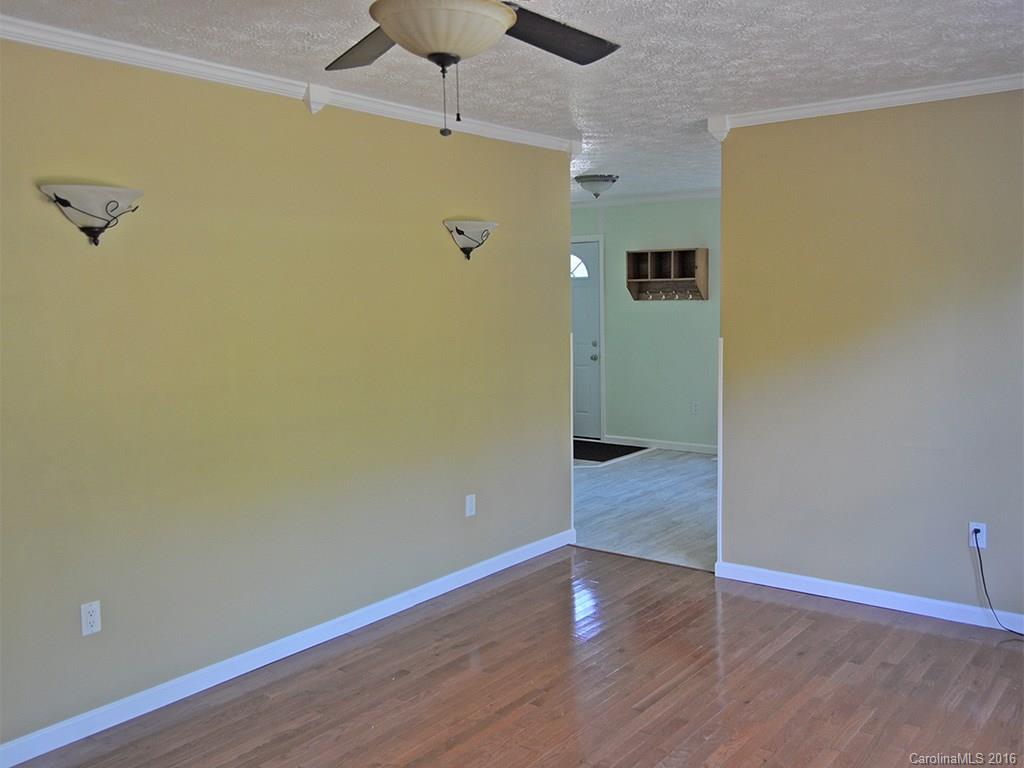 17 Fox Run Drive Fairview NC 28730