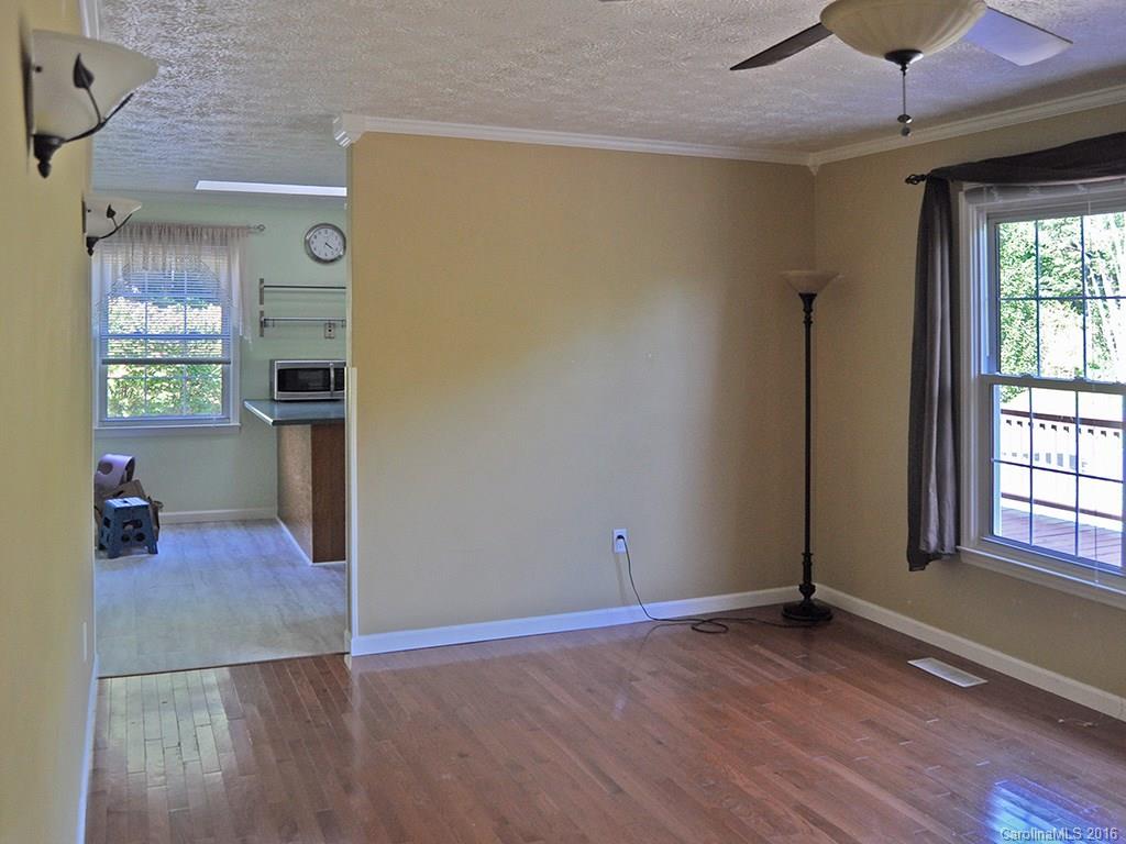 17 Fox Run Drive Fairview NC 28730